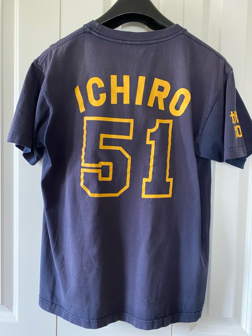 Ichiro #51 ORIX Buffaloes Japan Baseball T-Shirt Mens L Navy Blue Vintage Style - Picture 8 of 14